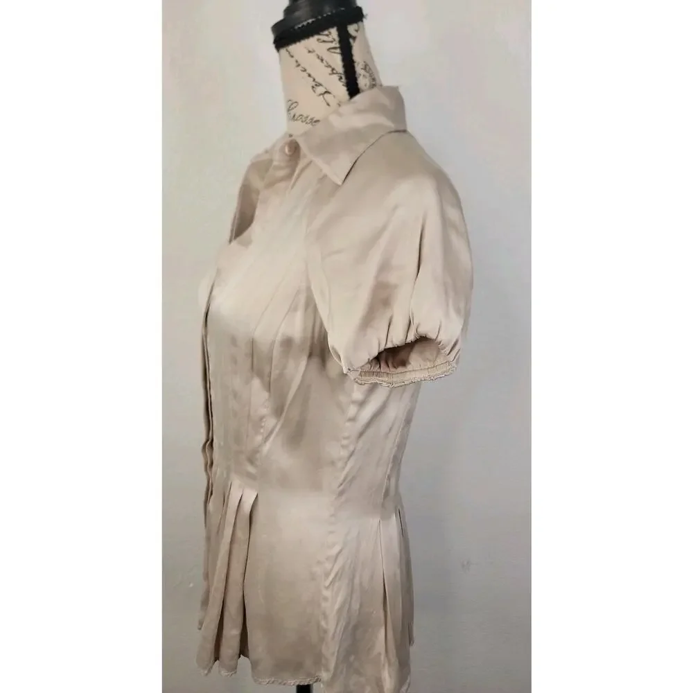 BCBG Maxazria Babydoll Top XS Stretch Silk Fit Flare Pleats Buttons Office Siren
